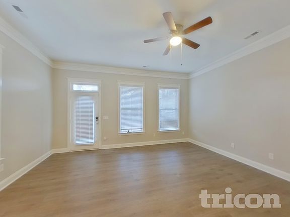 2nd image of 6607 Park Meadows Pl