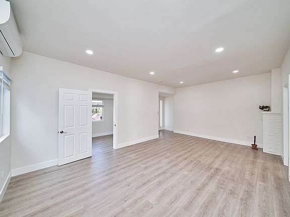 2nd image of 334 N Serrano Ave #1