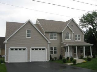 62 Mayes Ave, Somerset, MA 02726