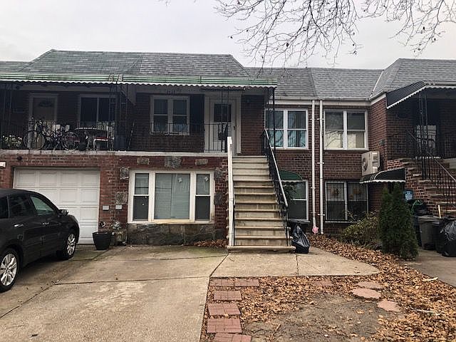 1st image of 2423 78th St