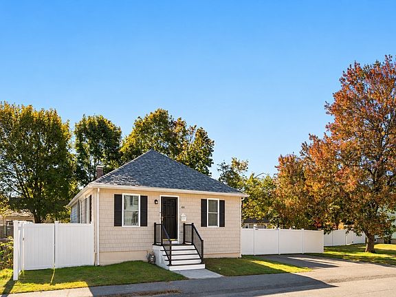 2nd image of 44 Holmes Rd