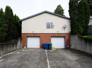 5217 SE Division St, Portland, OR 97206