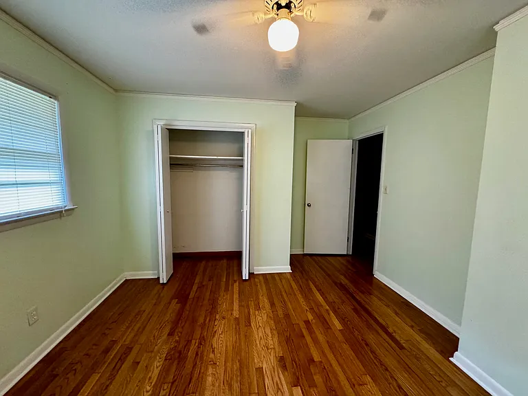 180 Westwood Ave — Photo 19