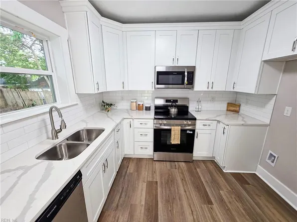 3615 Radford St, Norfolk, VA 23513