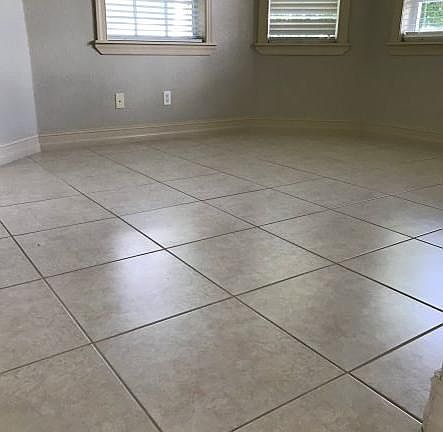 5th image of 3720 Agualinda Blvd #0