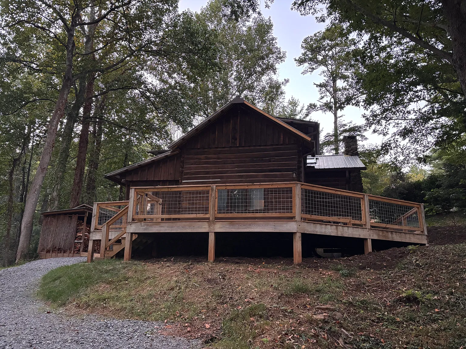 3 bed, 1600 sqft, $3,000 — Photo 2