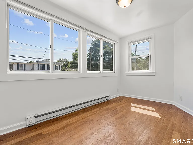 768 Stratford Ave #2 — Photo 5