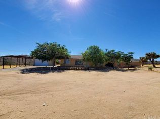 8423 Paradise View Rd, Yucca Valley, CA 92284