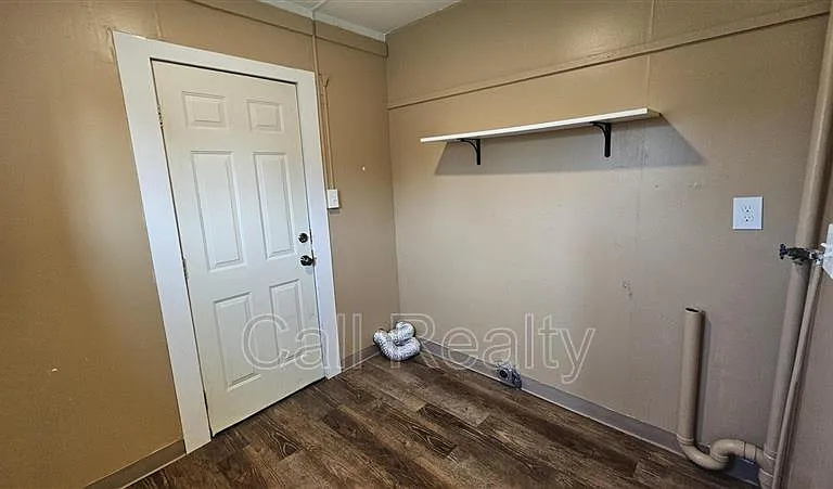2903 N Smith St — Photo 17