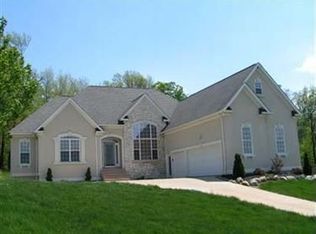 6050 Arlyne Ln, Medina, OH 44256