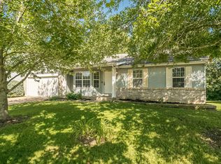 222 Christina Marie Dr, O'Fallon, MO