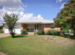 219 Camellia Cir, Duncanville, TX 75137