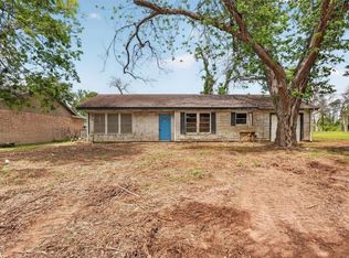 134 Scout Rd, Jones Creek, TX 77541