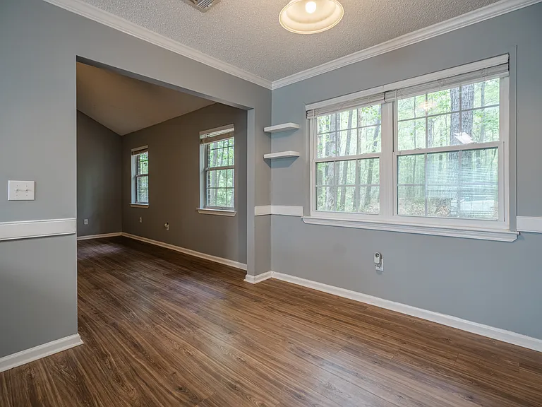 65 Angie St — Photo 13