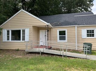 635 N Moore Rd, Chattanooga, TN 37411