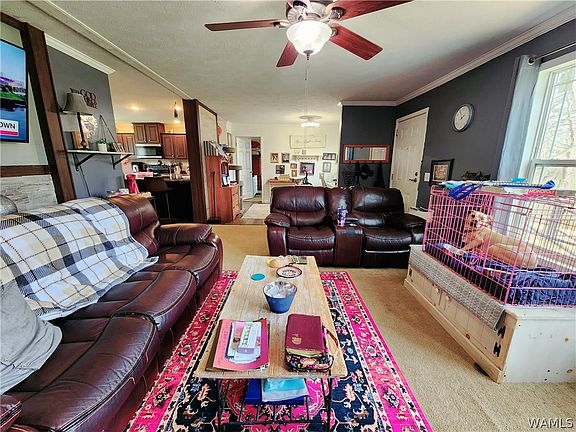 3rd image of 10785 Macks Rd