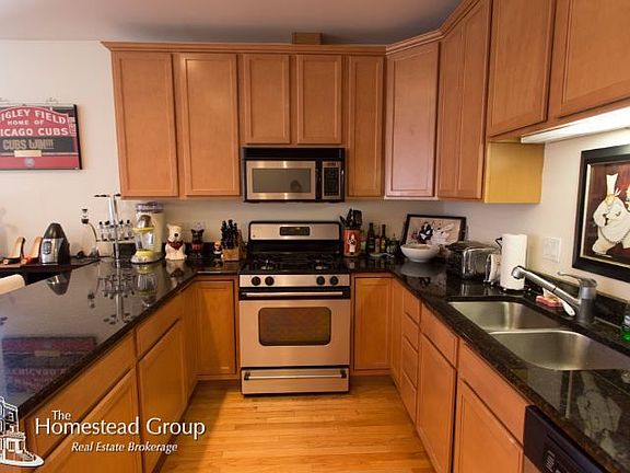 2nd image of 3651 N Southport Ave APT 1N