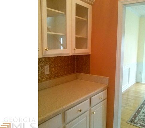 5th image of 1205 Edythe Ct