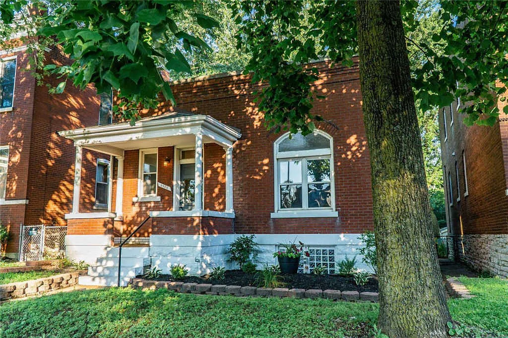 6026 Michigan Ave photo 1