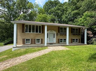 323 Westgate Dr, Johnstown, PA 15905