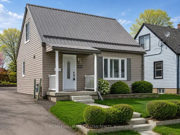 584 Paterson St, Peterborough, ON K9J 4R2