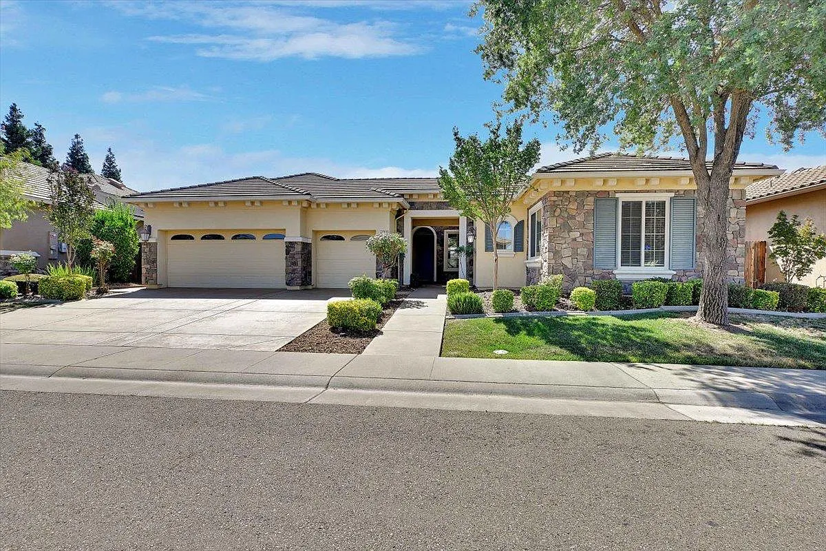 4009 Quarter Dome Cir photo 1
