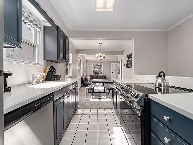 3335 Williams St — Photo 13
