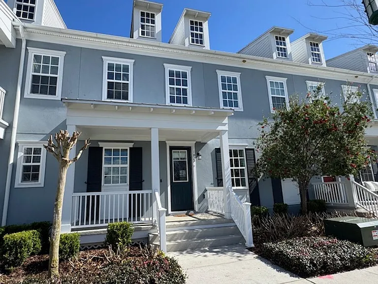 1825 Coastal Ct — Photo 45