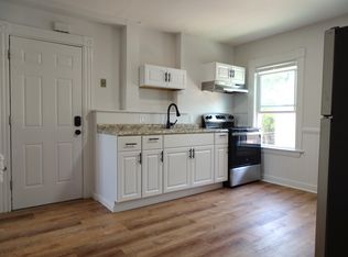 15 Forbes St APT 3, Worcester, MA 01605