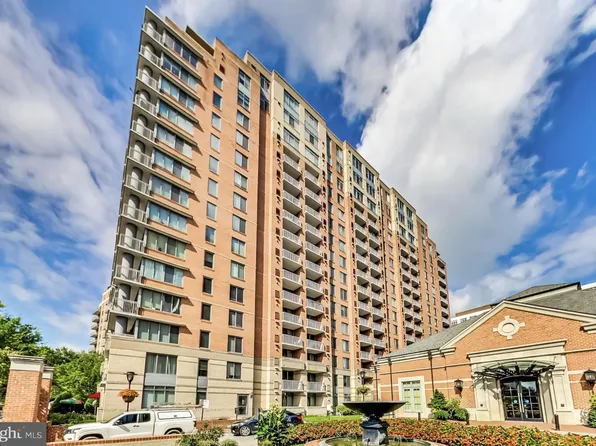 11710 Old Georgetown Rd APT 120, Rockville, MD 20852