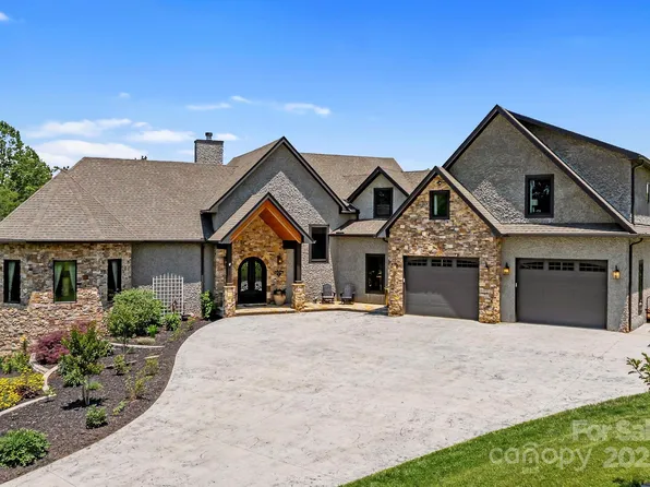 1841 Bear Creek Rd, Leicester, NC 28748