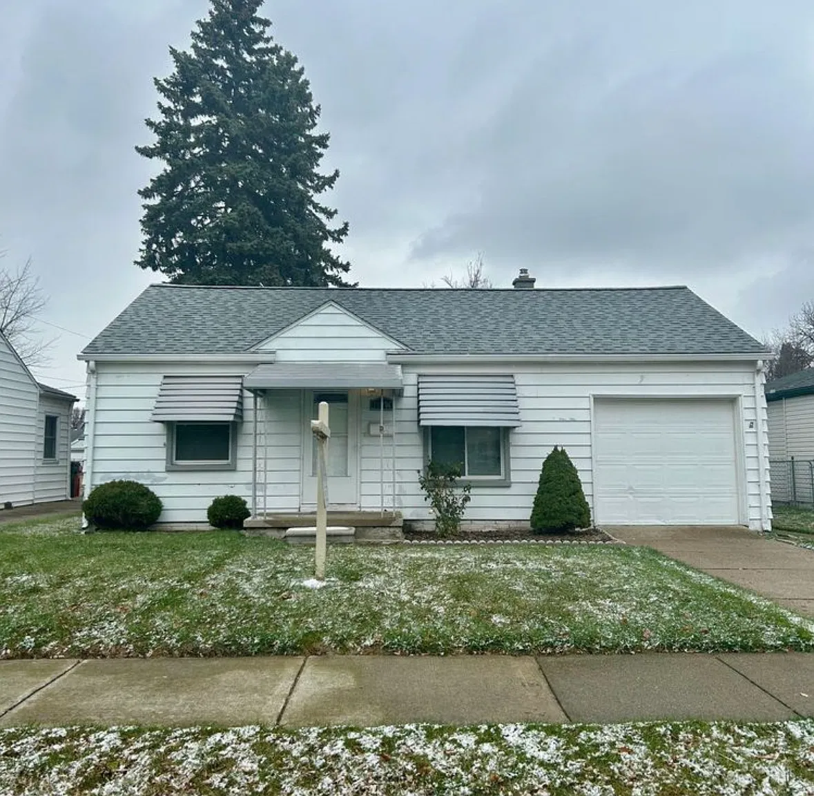 18041 Birmingham St — Photo 2