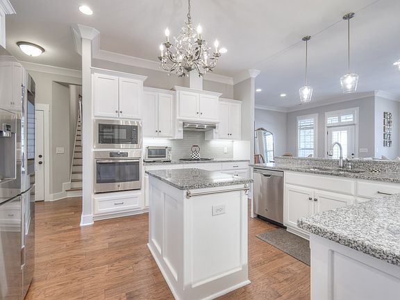3rd image of 9006 Safe Haven Pl
