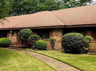 12930 Fitzhugh Dr, Newport News, VA 23602