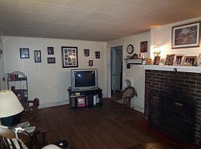 2nd image of 32 North Rd