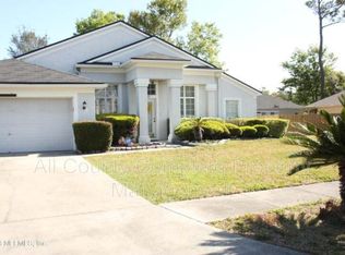 707 Chestnut Oak Dr N, Jacksonville, FL 32218