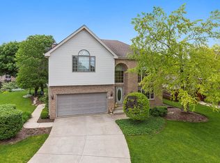 1205 Ryehill Ct, Joliet, IL 60431