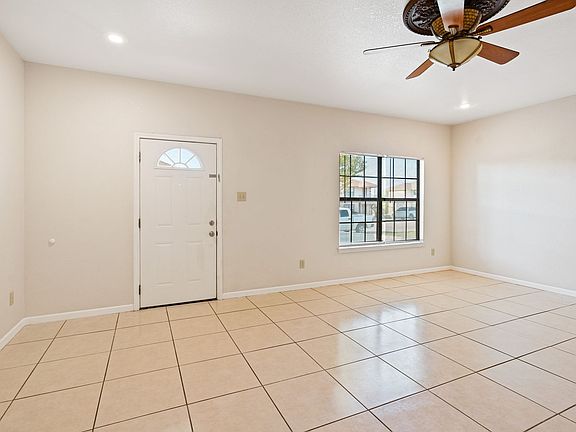 5th image of 113 Ramon Cardenas Dr Unit A