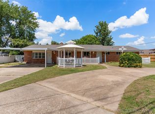 202 W Washington St, Broken Arrow, OK 74012