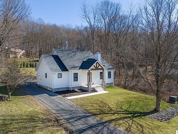 2nd image of 155 Grand Ridge Rd