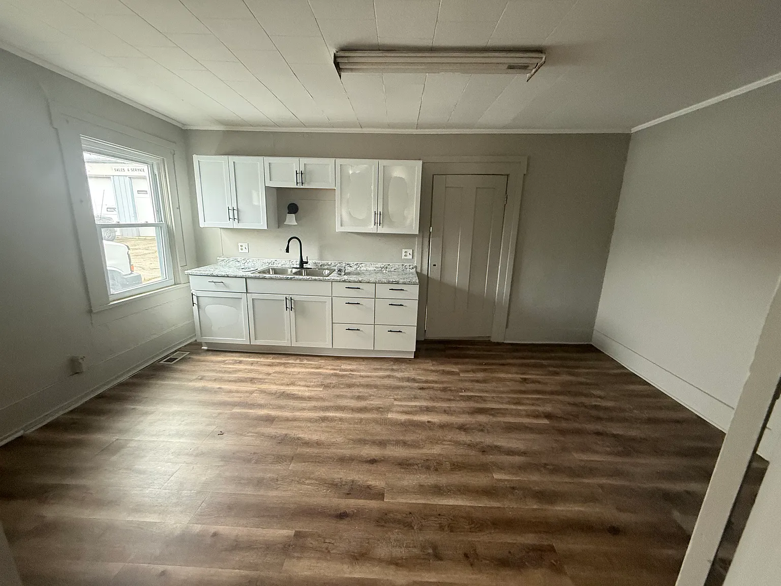 2 bed, 1200 sqft, $1,075 — Photo 4