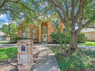 4401 Fair Ridge Dr, Fort Worth, TX 76108
