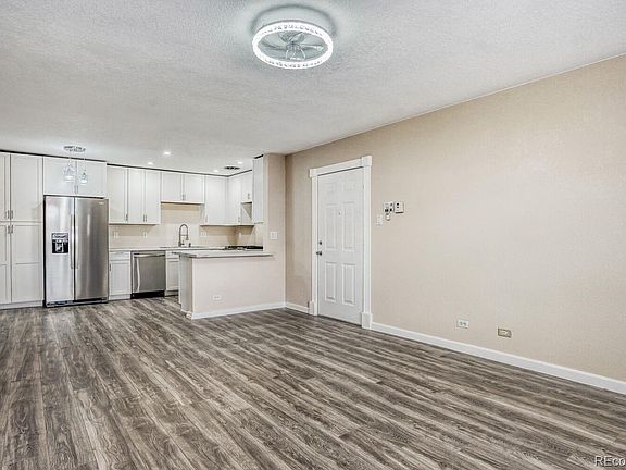 4th image of 1620 Colorado Boulevard #6