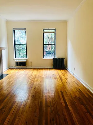 Rented by Urban Real Estate Inc | media 7