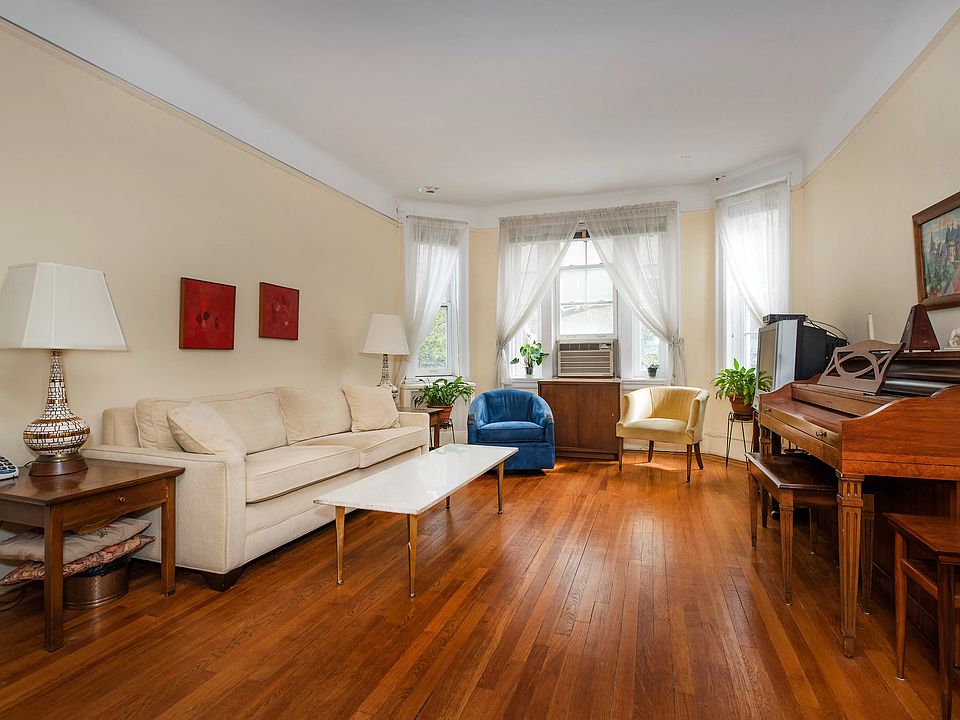 1st image of 35-16 79th St #21