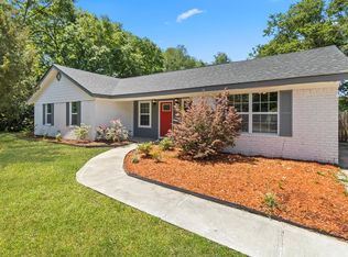 214 Jefferson Cir SE, Allenhurst, GA 31301