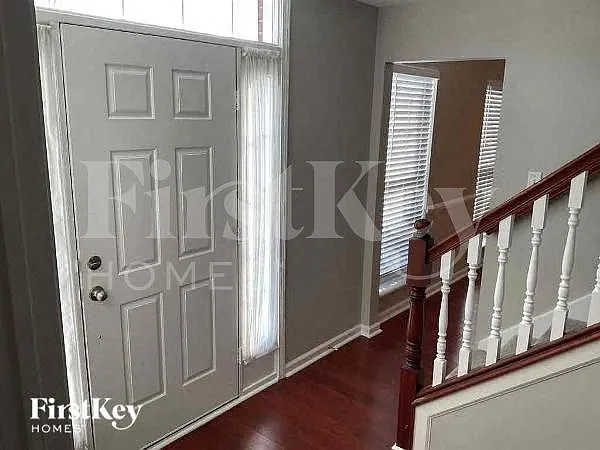 6762 Auburn Ln — Photo 3