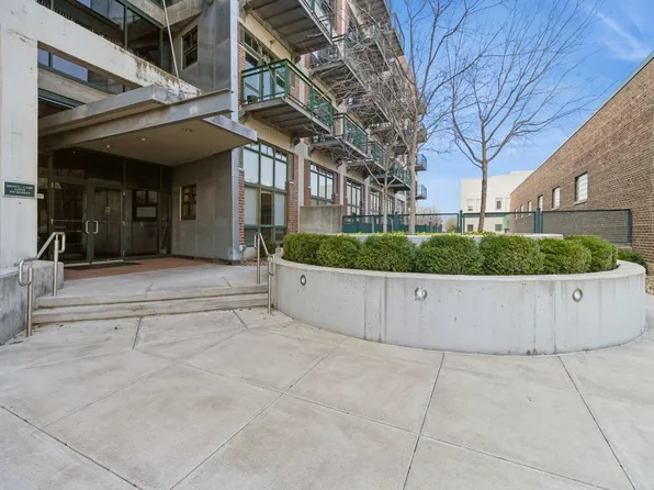 100 Market St Unit 411, Des Moines, IA 50309