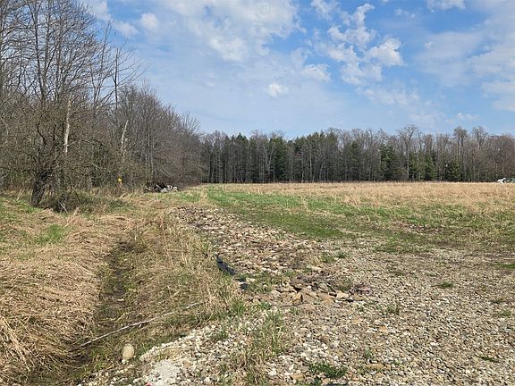 3rd image of W Stancliff Rd