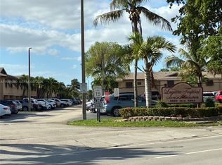 6858 NW 173rd Dr APT 305, Hialeah, FL 33015